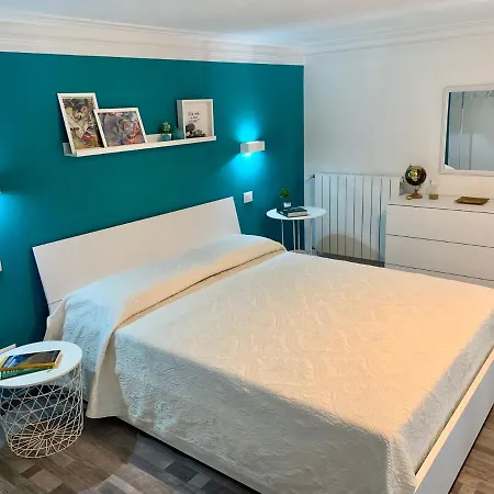 Vakantiehuis Orto Siculo House-1 *